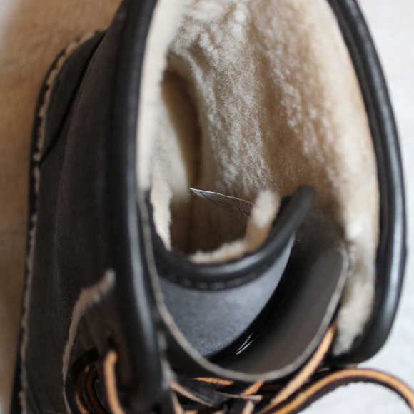 UGG HARKLEY‎ SUEDE SHEARLING STITCH BOOTS NEW - Picture 3 of 8